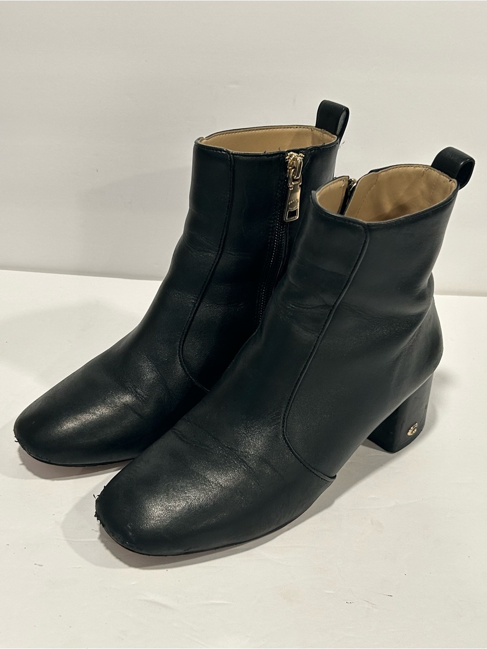 Coach Noah Black Leather Ankle Boots Size 6B Mid Block Heel Booties CM681